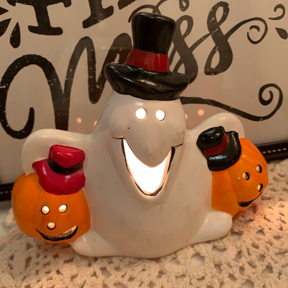 Vintage pacific rim Halloween Ghost with Pumpkins light